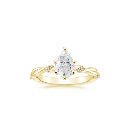 Elegant 18K Gold Pear Cut Moissanite Wedding Ring